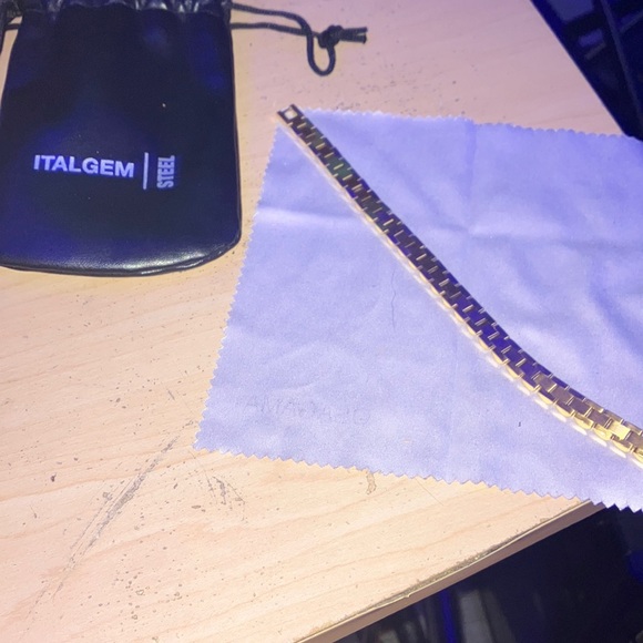 Gold plated bracelet. ITALGEM STEEL. 18k gold plated. - Picture 5 of 5